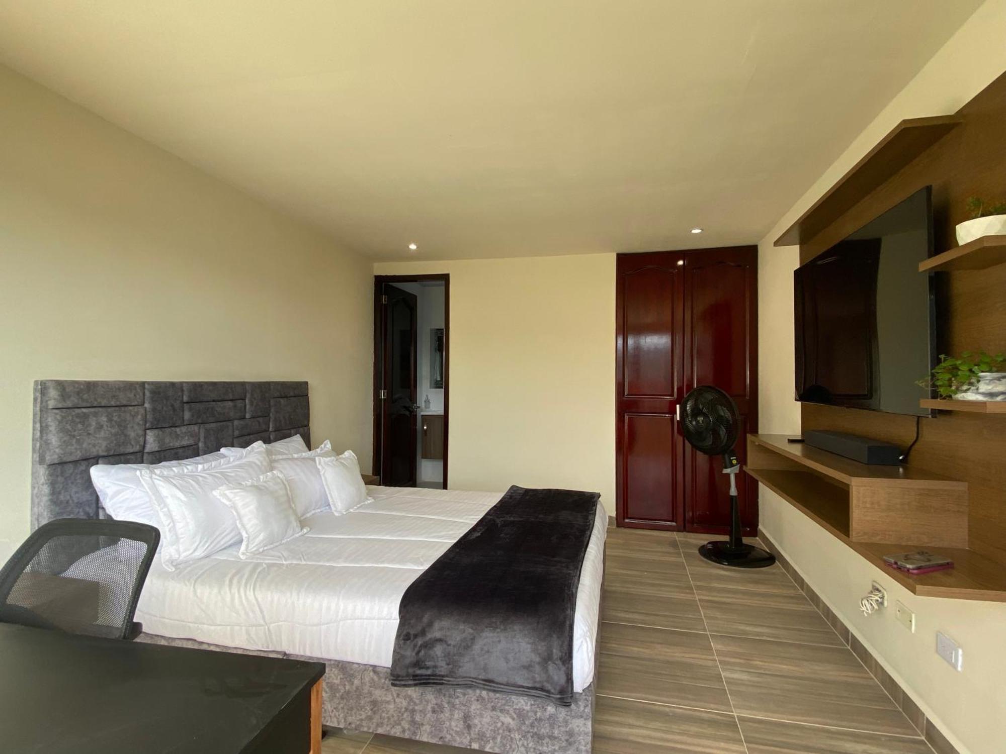 Loft Host Partner Cerca Al Aeropuerto,Expofuturo Y Ukumari Apartment Pereira Ngoại thất bức ảnh