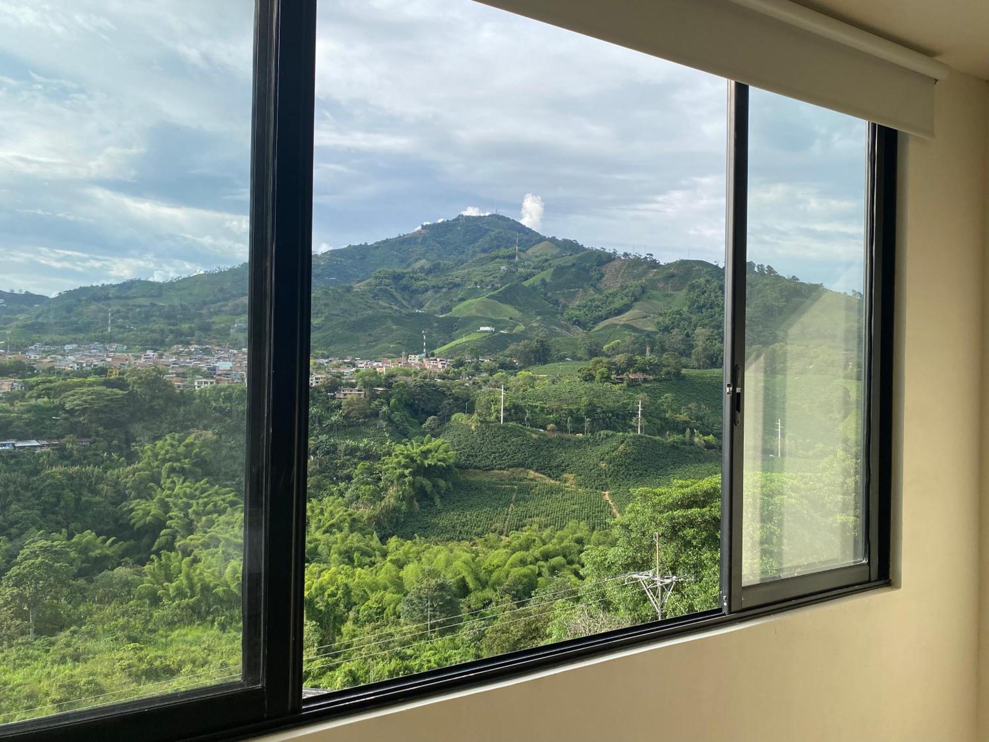 Loft Host Partner Cerca Al Aeropuerto,Expofuturo Y Ukumari Apartment Pereira Ngoại thất bức ảnh