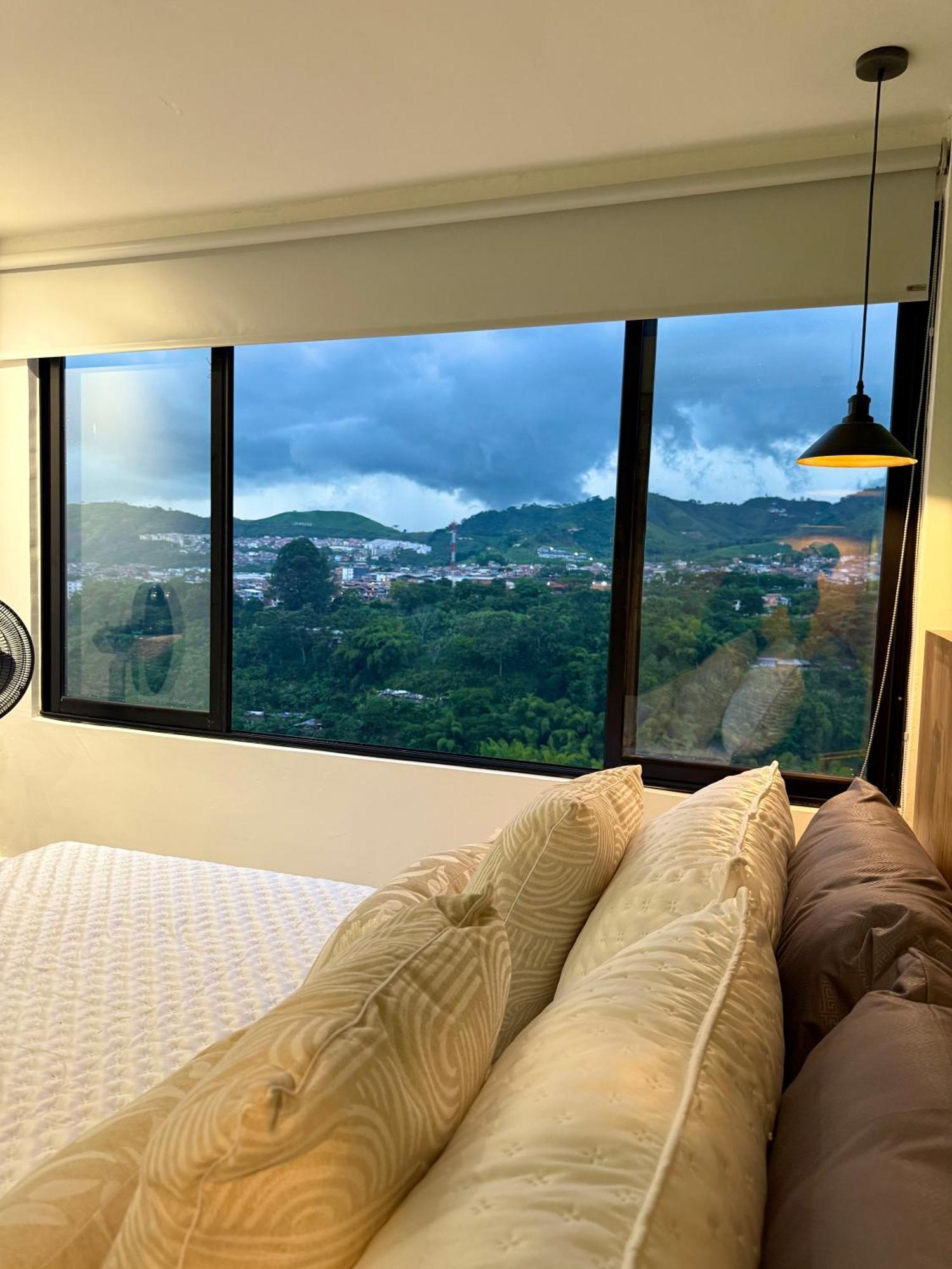 Loft Host Partner Cerca Al Aeropuerto,Expofuturo Y Ukumari Apartment Pereira Ngoại thất bức ảnh